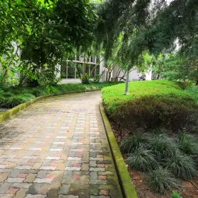 Huayin Street