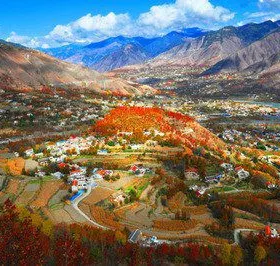 Jinchuan Red Leaf Valley