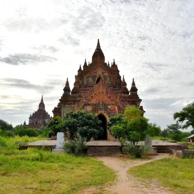 Thuhtay Mokgu Hpaya