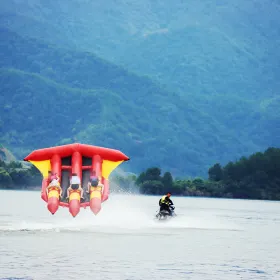 Qiandao Island Lake Happy Water World