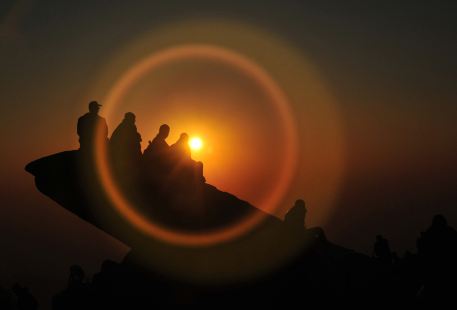 Sunrise Of Riguan Peak