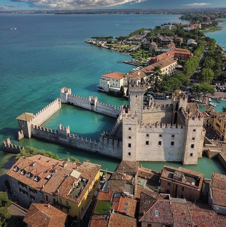 Sirmione 2022 Top Things to Do - Sirmione Travel Guides - Top ...
