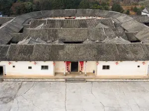 Pan'an Weiwei Dragon House