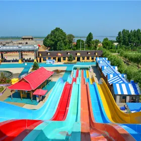 Aoqi Bay Longyuan Hezhe Water Park