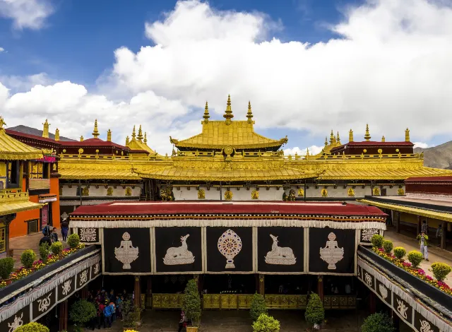 Maitreya Hall, Jokhang Temple1