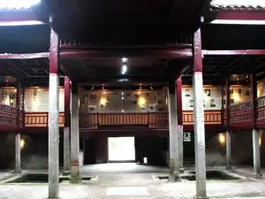 Luoronghuan Yuanshuai Zaoqi Geming Memorial Hall