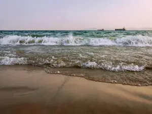 官湖沙滩