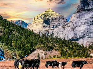 Balagezong Grand Canyon