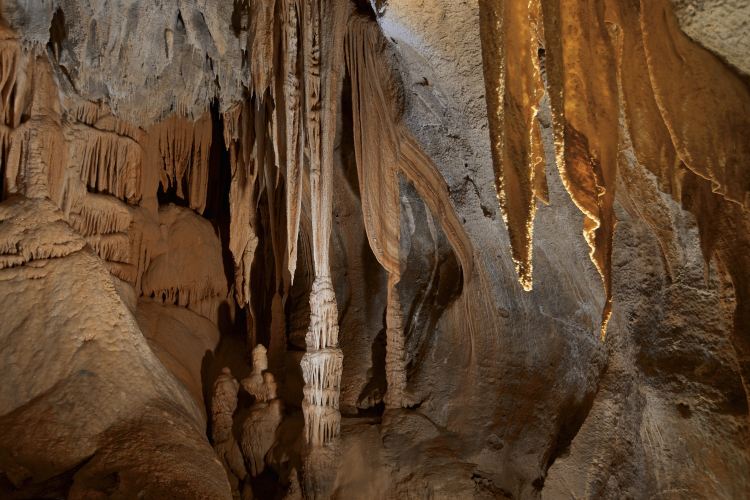旺比恩山洞旅遊攻略指南 旺比恩山洞評論 旺比恩山洞附近推薦 Trip Com