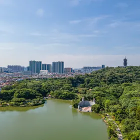 Queshan Park (North Gate)