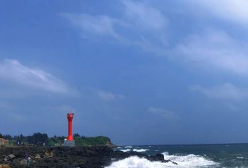 Naozhou Lighthouse Popular Attractions Photos