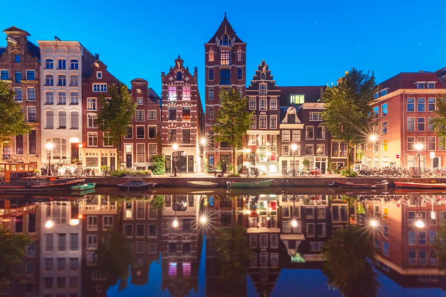 Canals of Amsterdam2