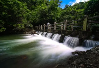 Yinping Mountain(Silver Bottle Mountain) Popular Attractions Photos