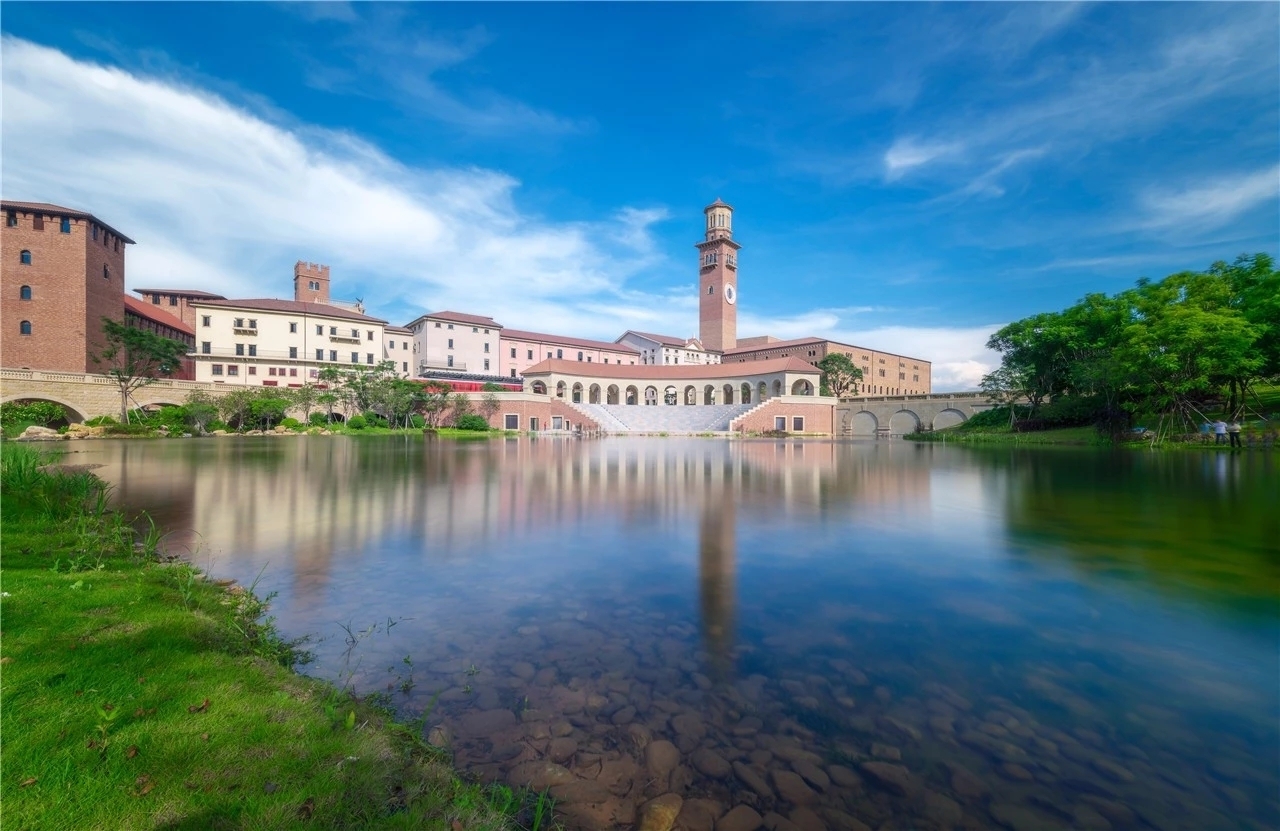 Huawei European Townのレビュー Huawei European Townのチケット Huawei European Townの割引 Huawei European Townの交通機関 所在地 営業時間 Huawei European Town周辺の観光スポット ホテル グルメ Trip Com