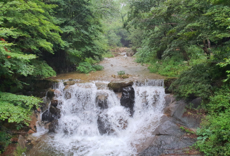 Yongchu Falls