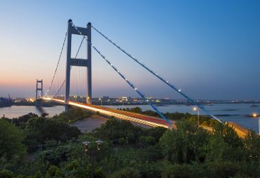 Jiangyin Yangtze River Bridge Popular Attractions Photos
