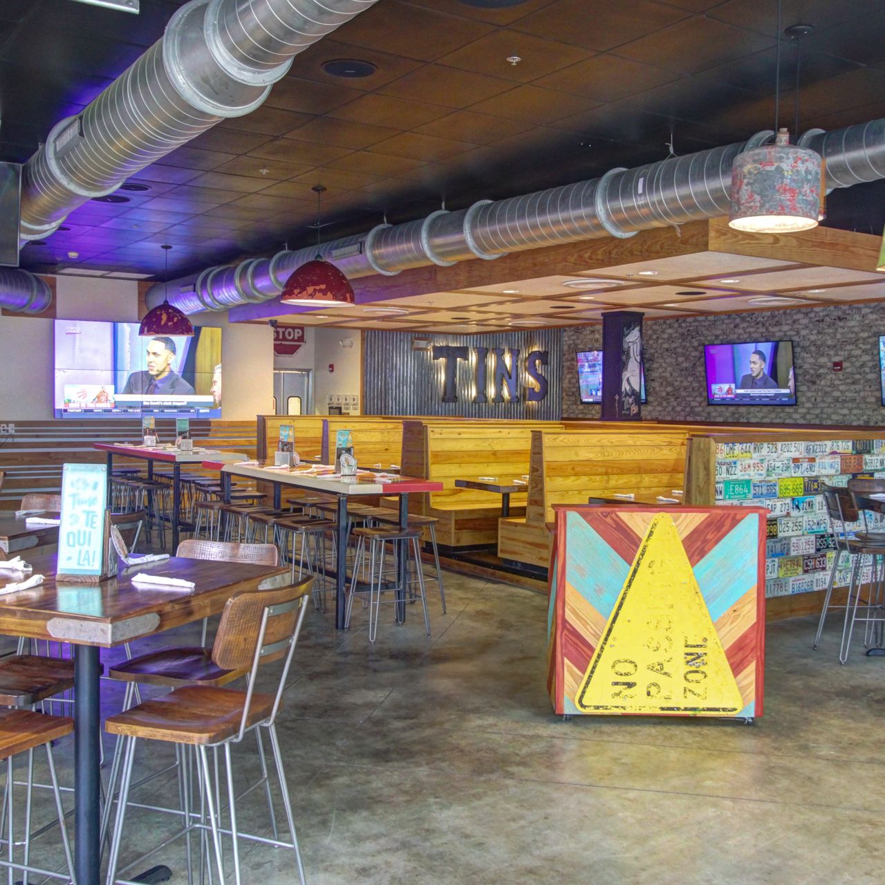 347 Grille by Coach Shula - Tallahassee, Tallahassee. Restaurant Info,  Reviews, Photos - KAYAK