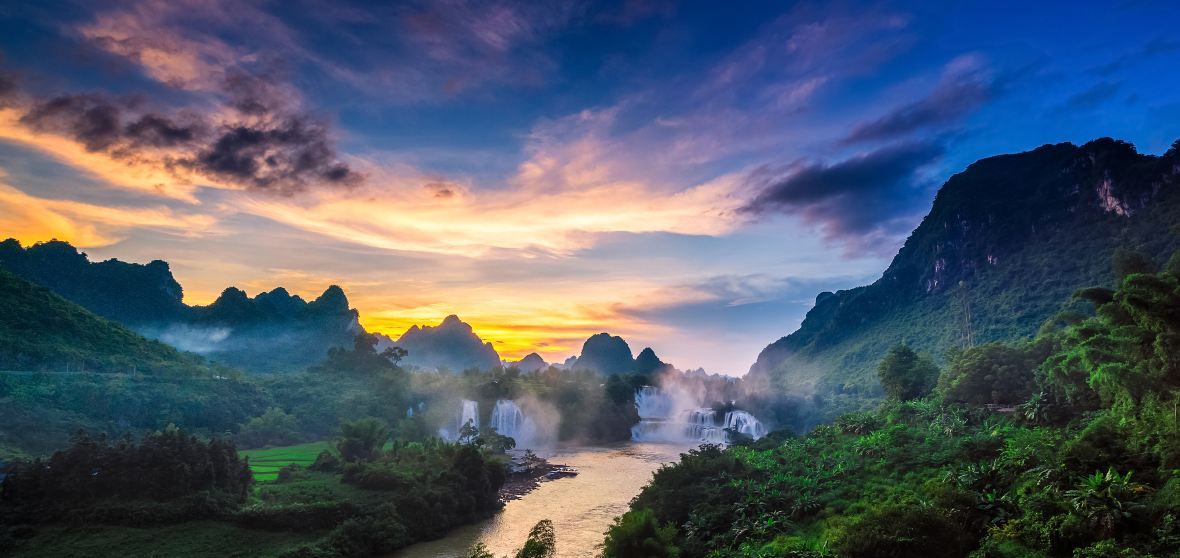 Chongzuo Travel Guide 2023 Things to Do, What To Eat & Tips