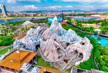 Xiamen Fantawild Dreamland Popular Attractions Photos