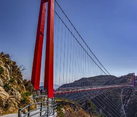 The World's First Pedestrian Glass Suspension Bridge