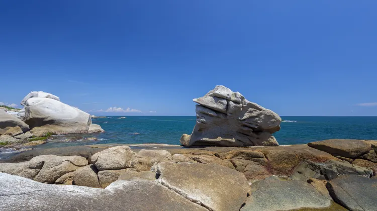 ミロス島 サラキニコ ビーチ 評判 案内 トリップドットコム