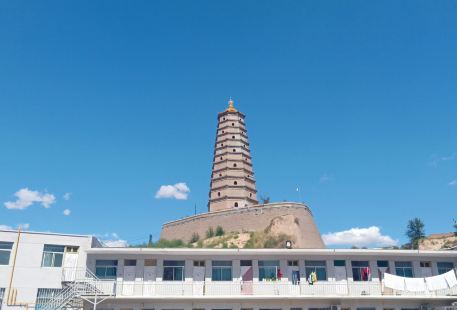 Lingxiao Tower of Yulin