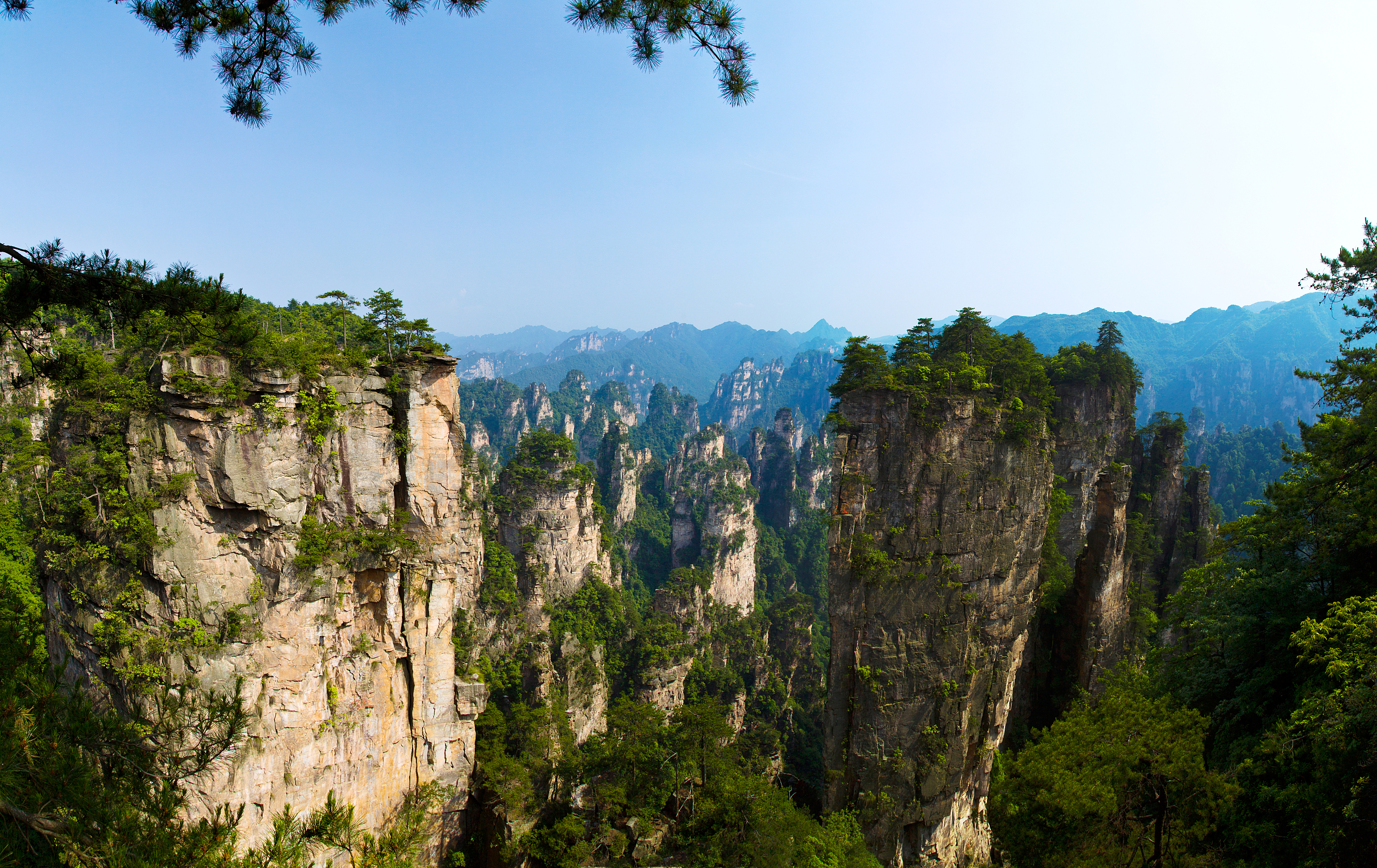 tianzi mountains climbing