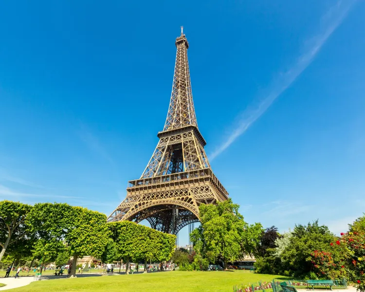 Paris Popular Travel Guides Photos