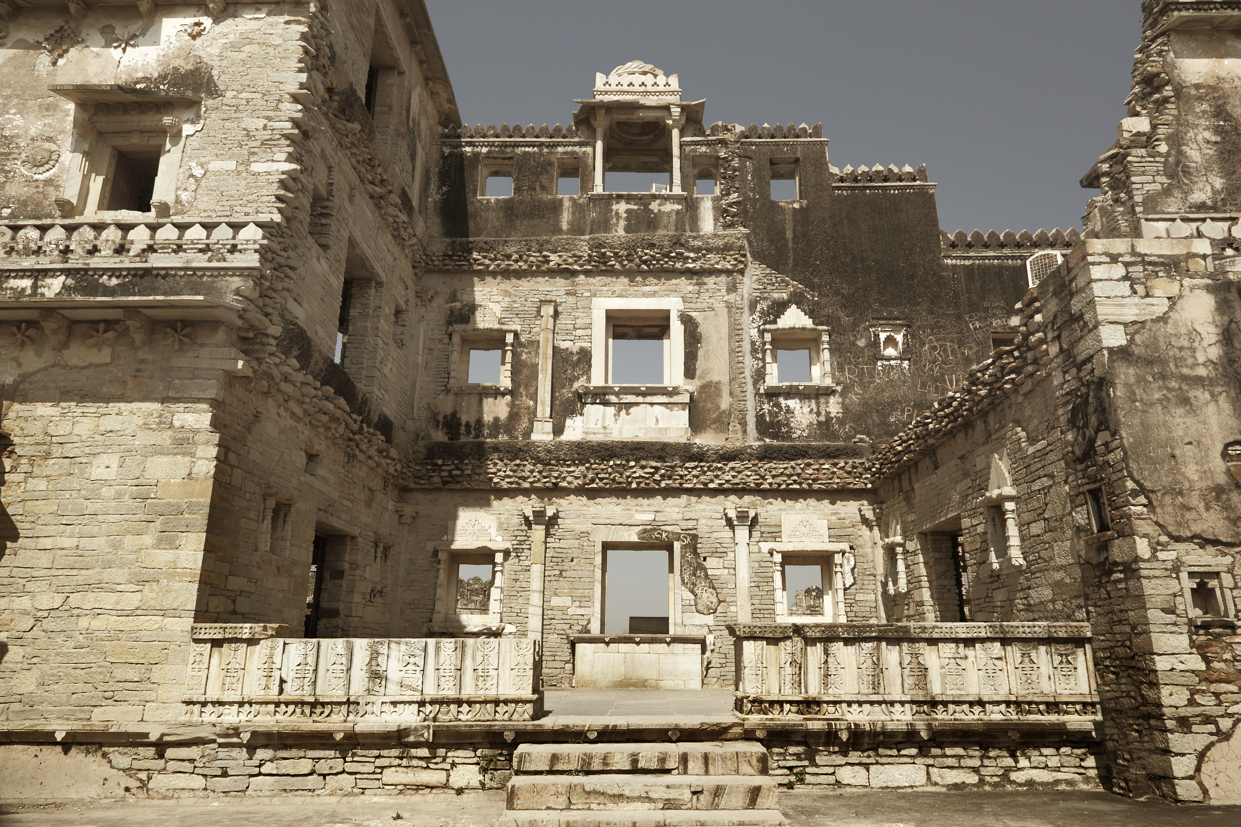 Chittorgarh Fort attraction reviews - Chittorgarh Fort tickets - Chittorgarh Fort discounts - Chittorgarh Fort transportation, address, opening hours - attractions, hotels, and food near Chittorgarh Fort Chittorgarh Fort attraction reviews - Chittorgarh Fort tickets - Chittorgarh Fort discounts - Chittorgarh Fort transportation, address, opening hours - attractions, hotels, and food near Chittorgarh Fort