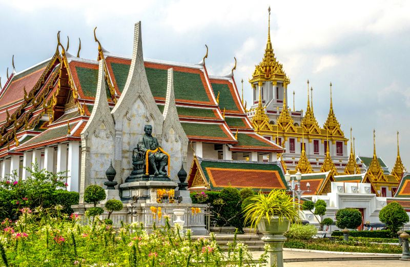 Wat Ratchanatdaram Woravihara (Loha Prasat) Photos | Photos of Bangkok  Attractions | Trip Moments