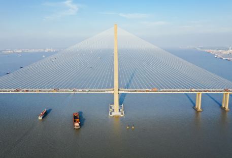 Jingzhou Changjiang Bridge