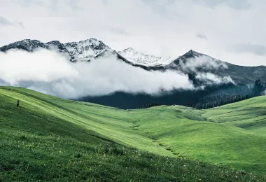 瓊庫什台 熱門景點照片