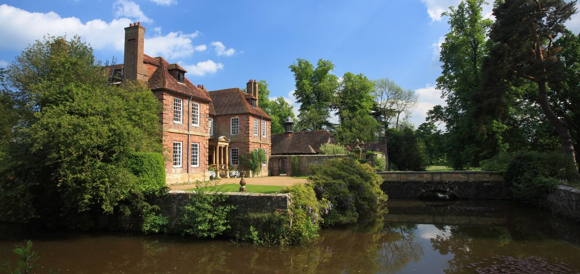 Speldhurst Travel Guide 2024 Things to Do, What To Eat & Tips