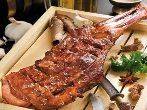 烏蘭布統迎金樓賓館·中餐廳
