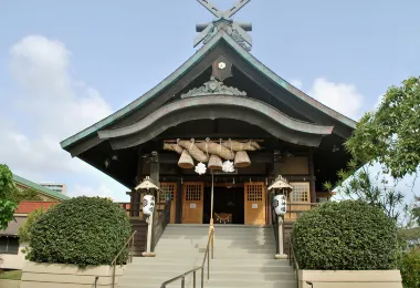 Hokoku Shrine Popular Attractions Photos