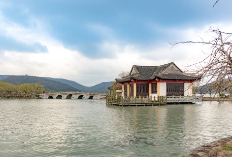 Dangzhen Xingkai Lake Tourist Resort