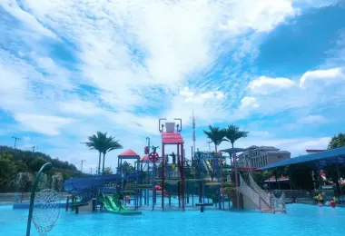 Shiliutan Water Amusement Park Popular Attractions Photos