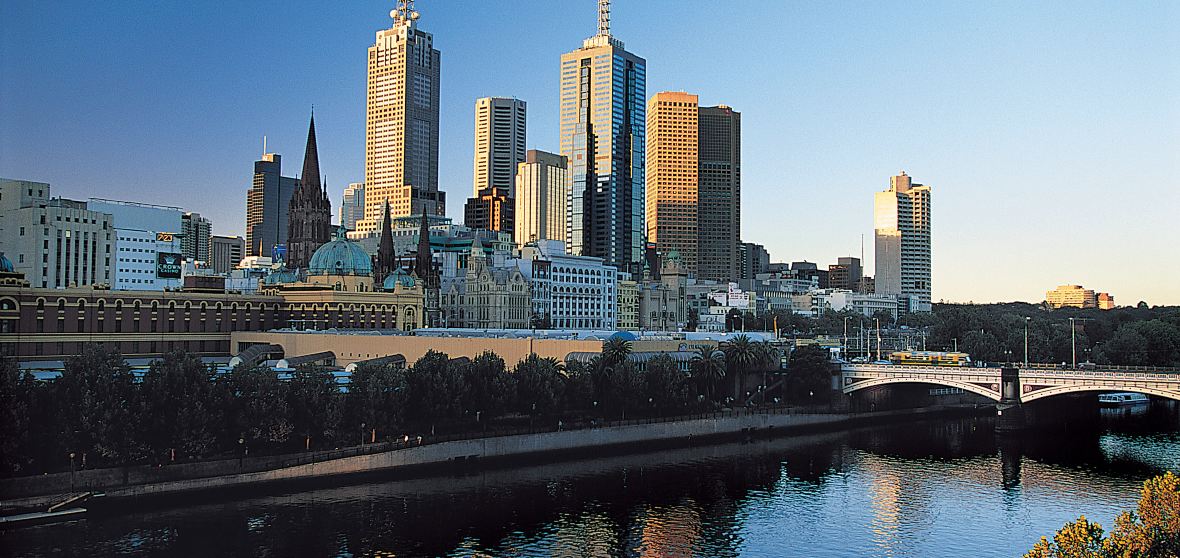Melbourne Travel Guide - Things To Do & Vacation Ideas