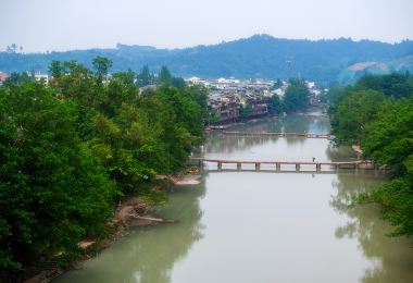 Jiaguan Town 명소 인기 사진