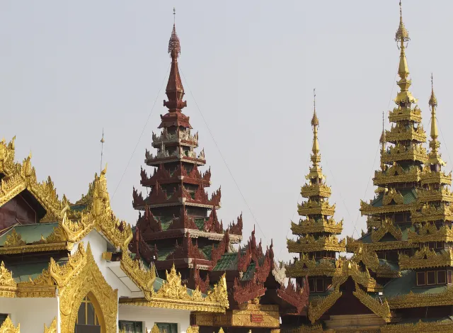 Shwe Dagon Pagoda3