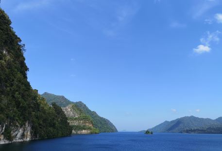 Fengting Lake
