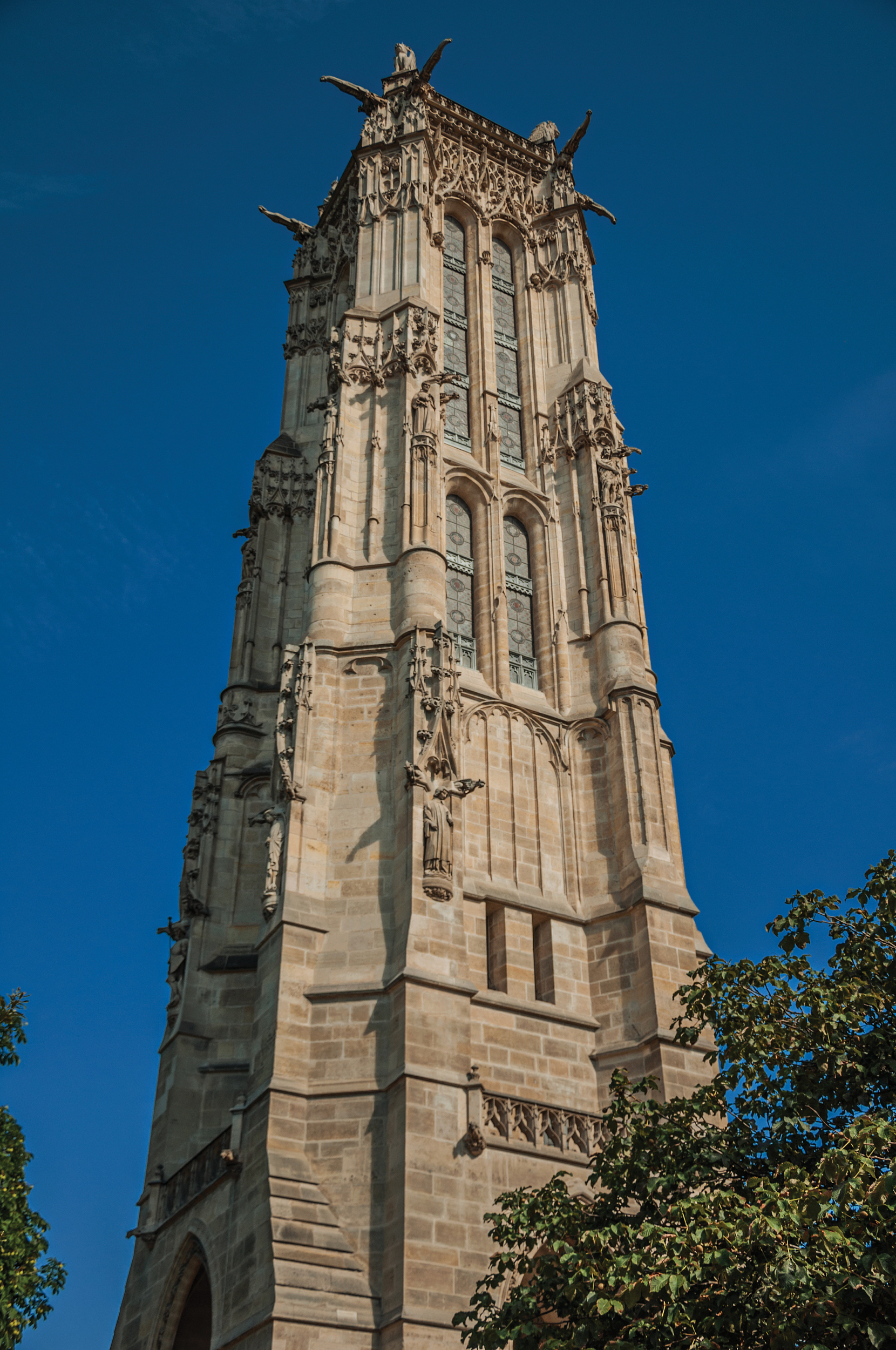 パリ サン ジャックの塔 評判 案内 トリップドットコム