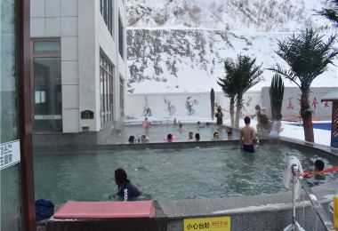 Mengdumei Hot Spring Popular Attractions Photos