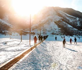 白雲國際滑雪場度假區