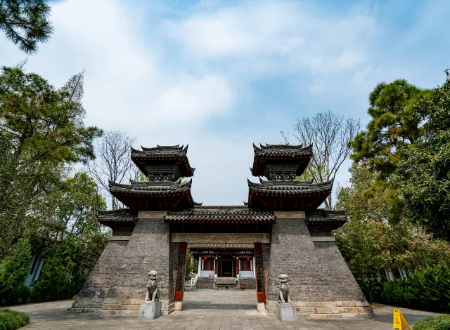 Zhangqian Memorial Hall3