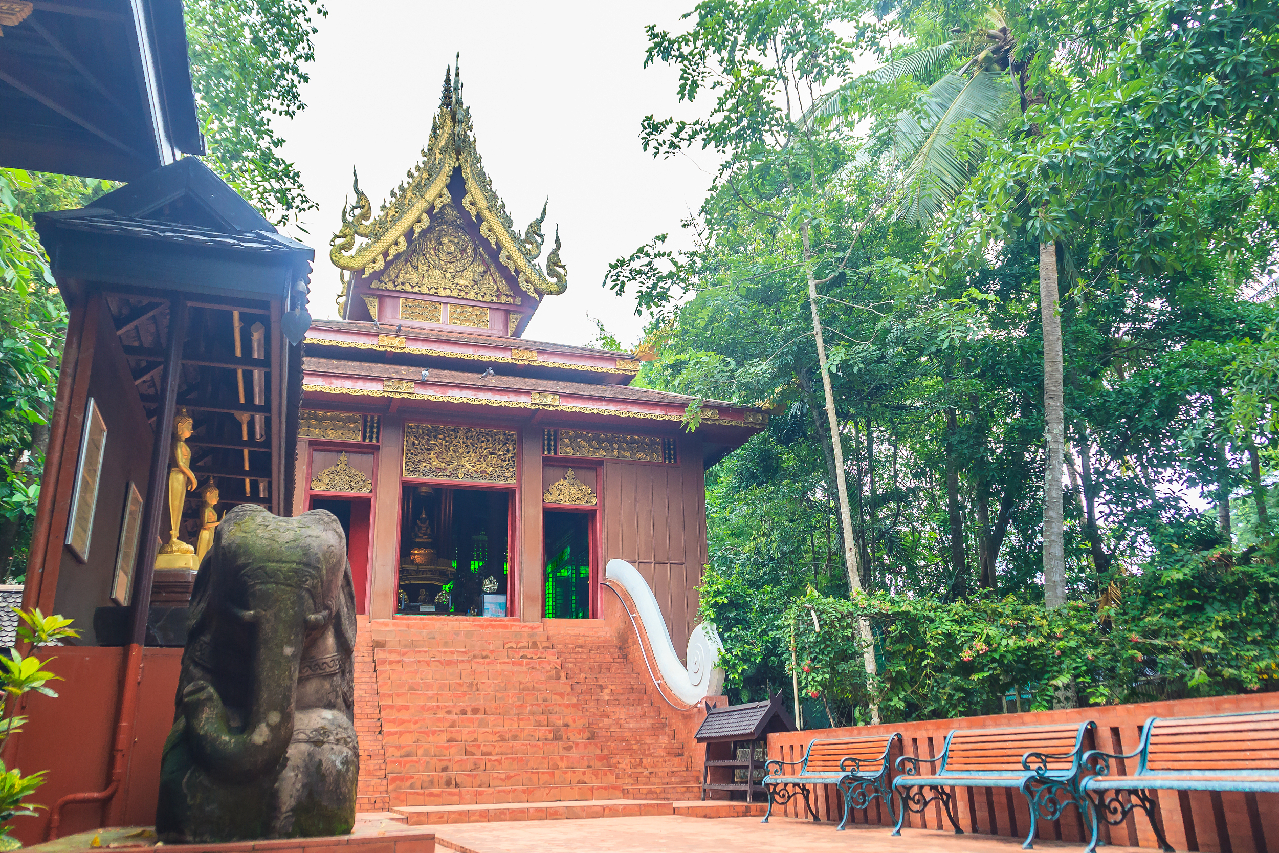 Wat Phra Kaew attraction reviews - Wat Phra Kaew tickets - Wat Phra Kaew  discounts - Wat Phra Kaew transportation, address, opening hours -  attractions, hotels, and food near Wat Phra Kaew 