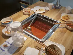 鍋玖玖火鍋店(潁上店)