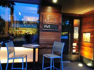Five Fusion & Sushi Bar