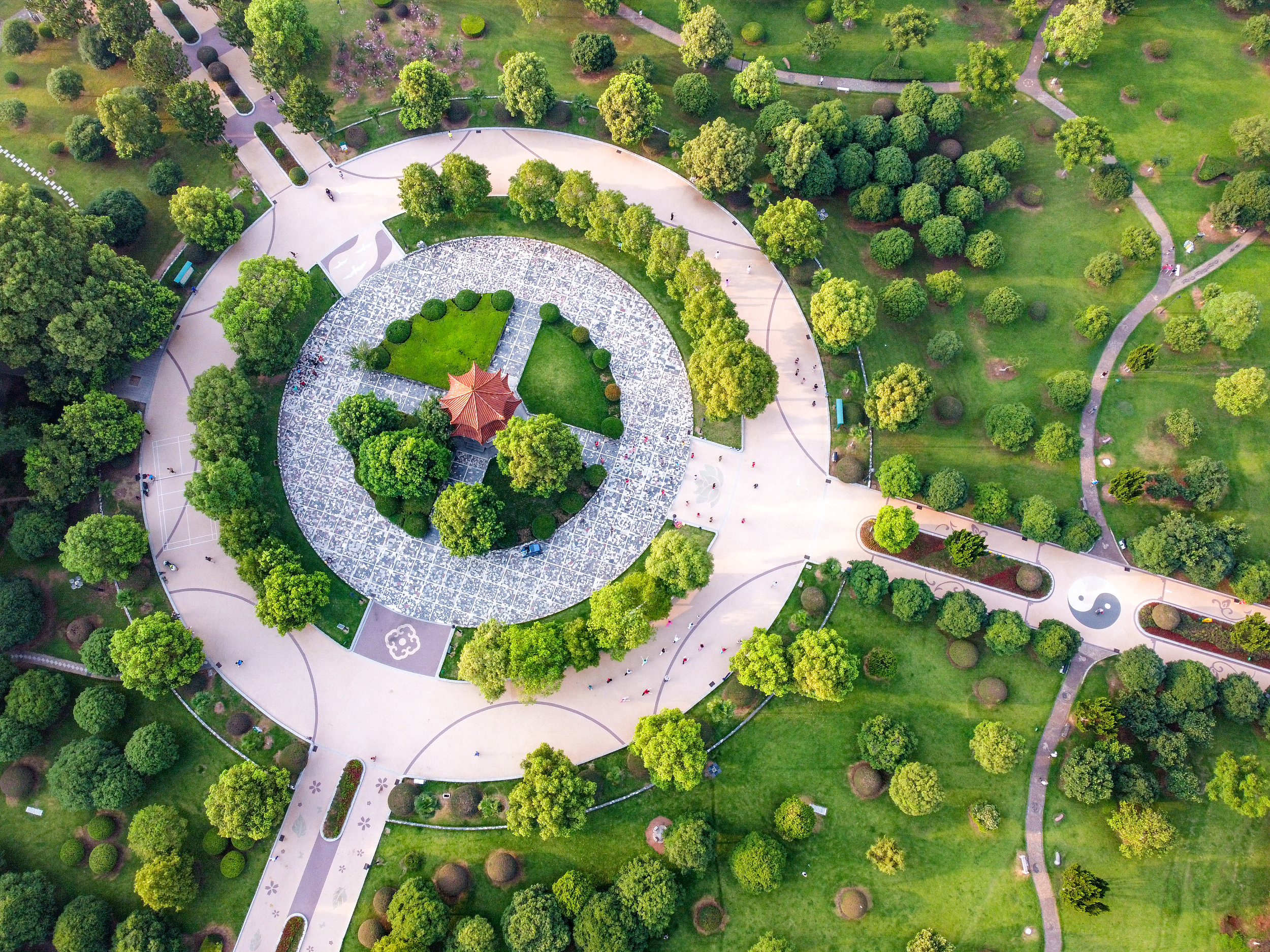 Incredible Birds-Eye View Photography of the City From Jeffrey Milstein