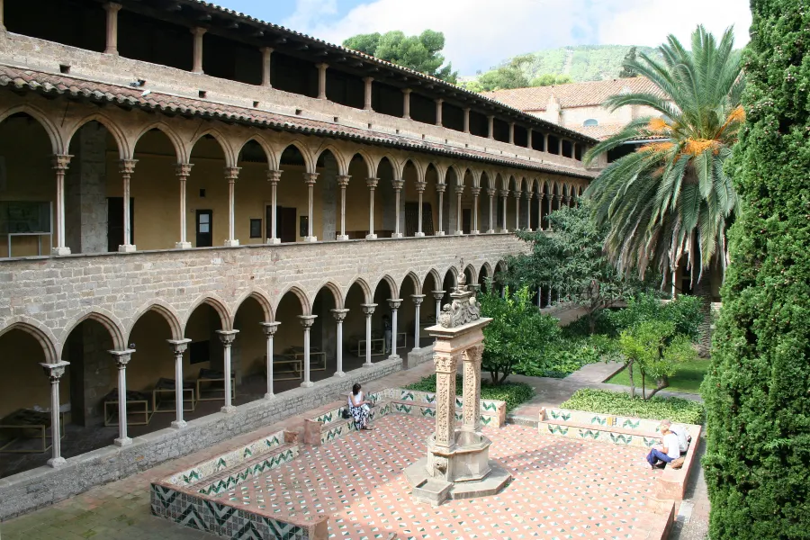 Monasterio de Sant Pere de les Puel.les